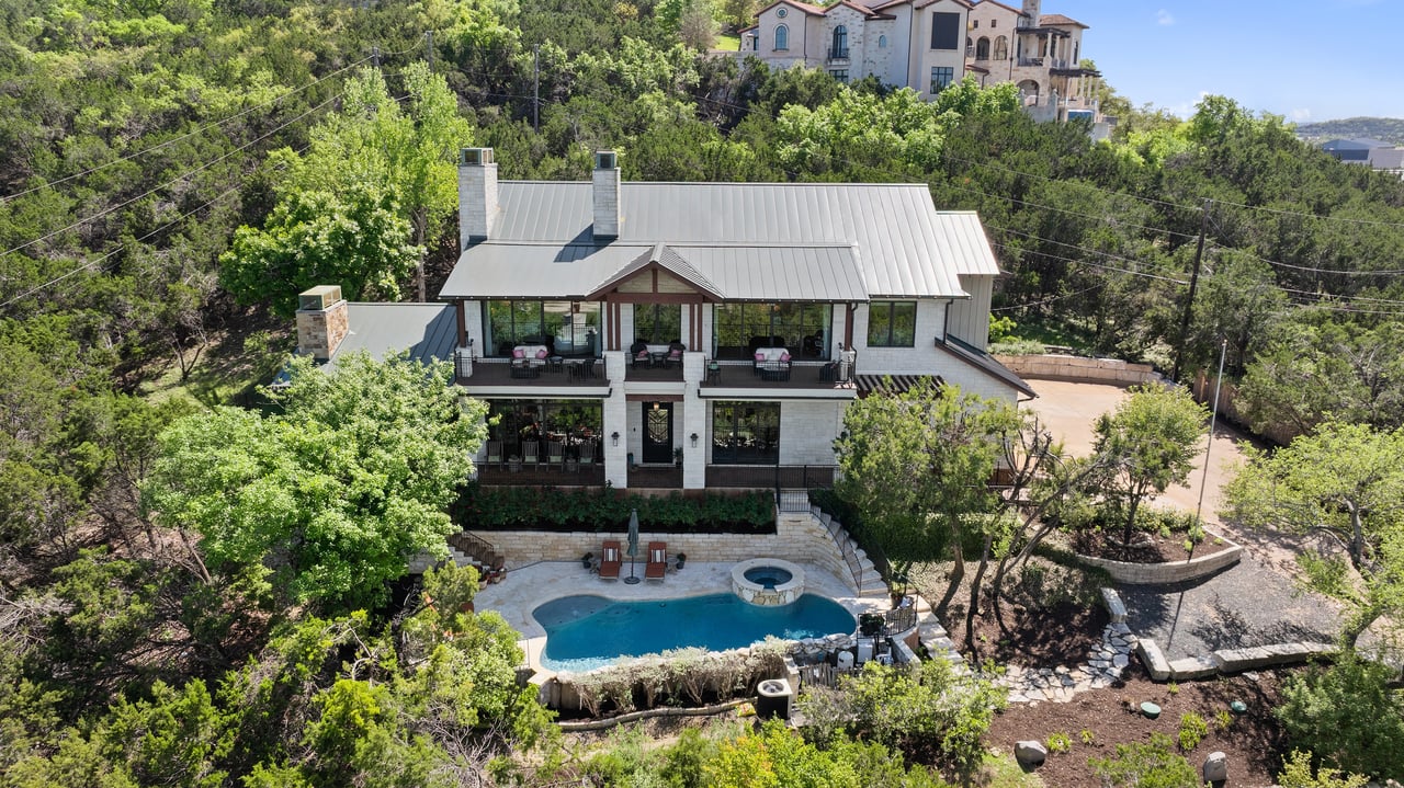 9200 Stallion Drive