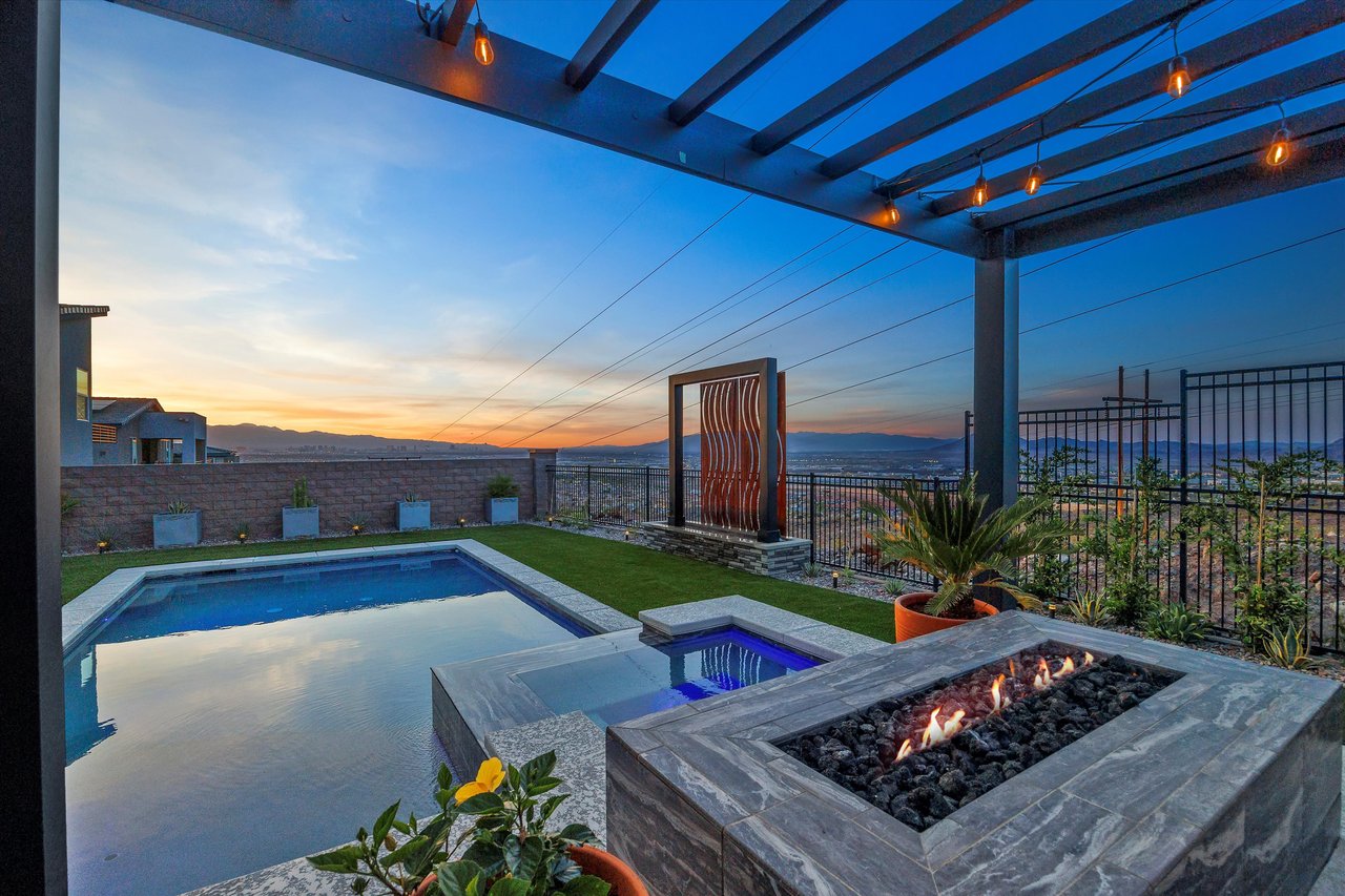 258 Shaded Canyon Drive