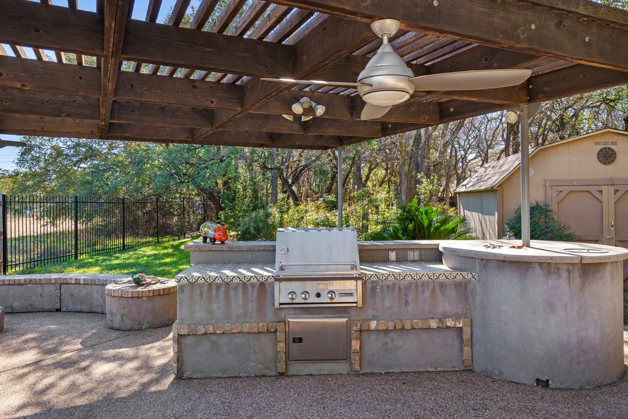 3813 McNeil Dr