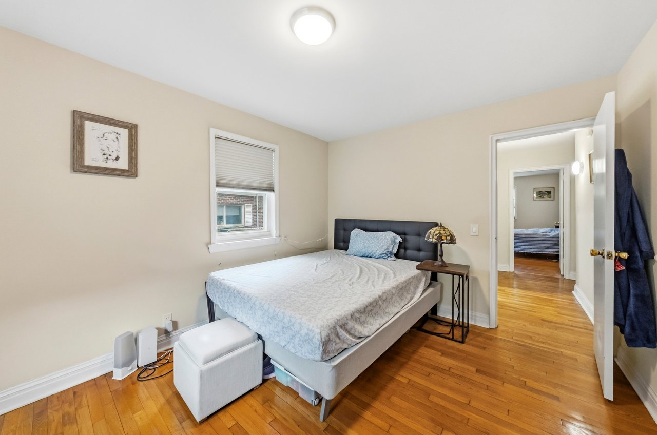 1028 Harvard Place, Fort Lee, NJ 07024