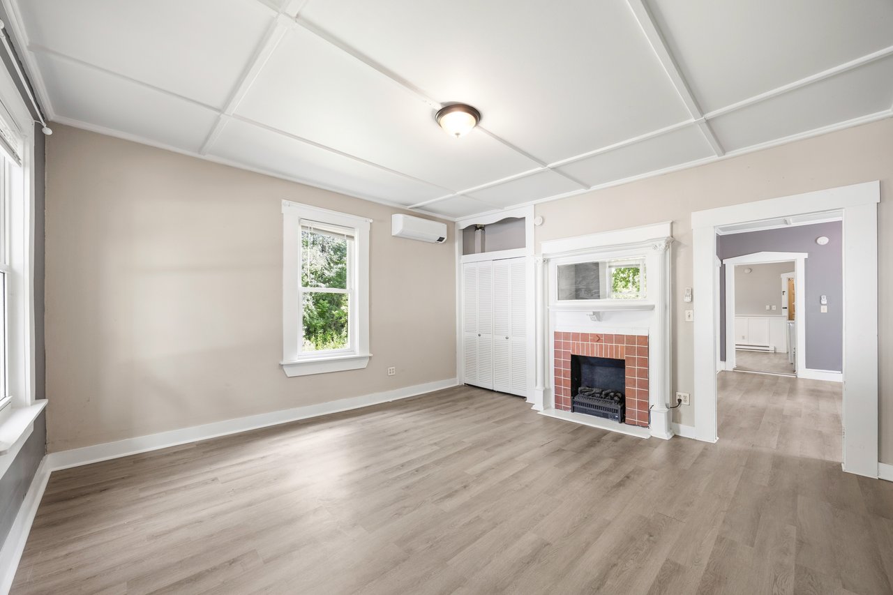 987 Main St, Vassalboro