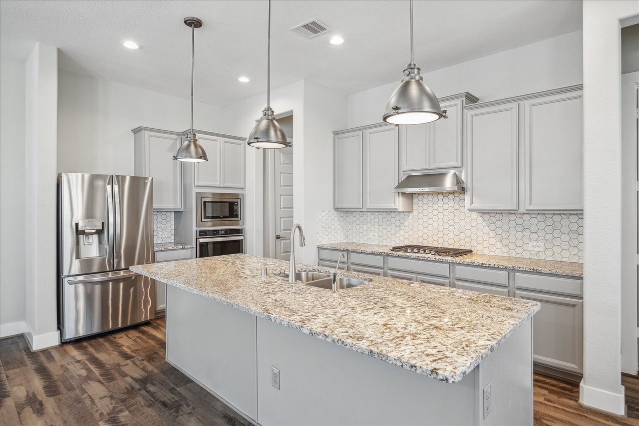 10022 Waving Grain Ln