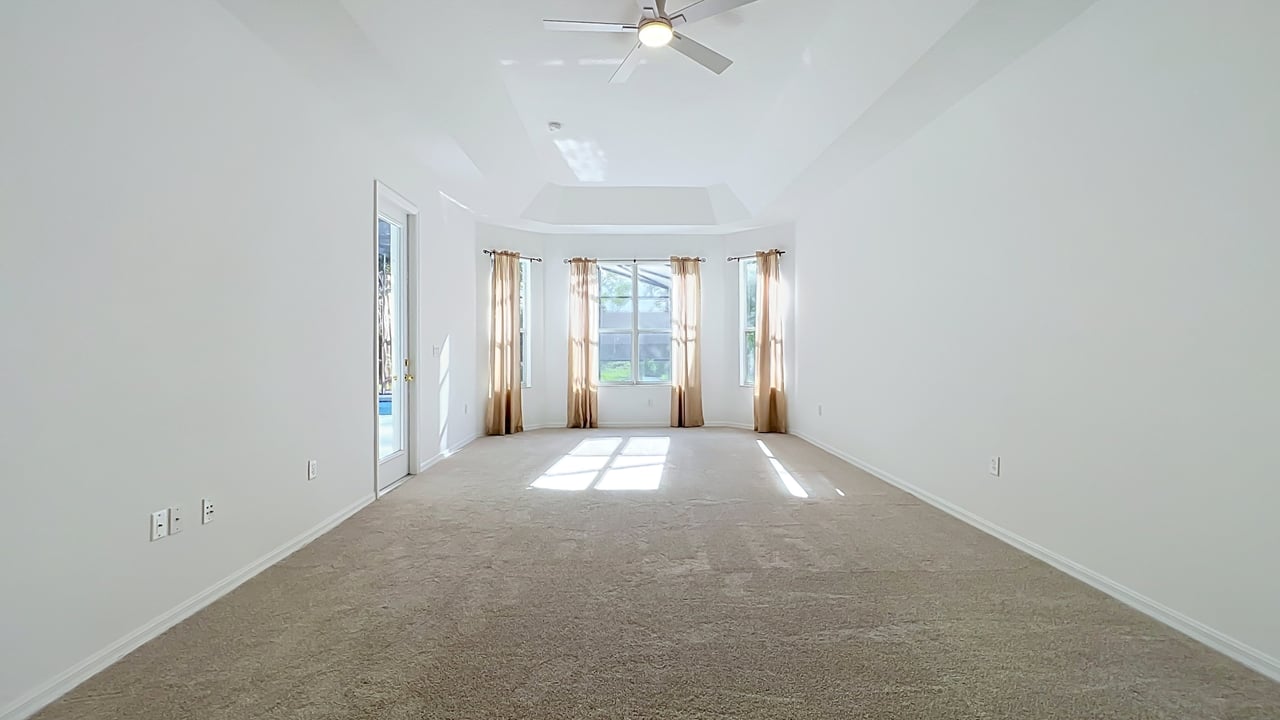 Orlando Vista Lakes 5-Bedroom 4-Bathroom Home and Lifestyle