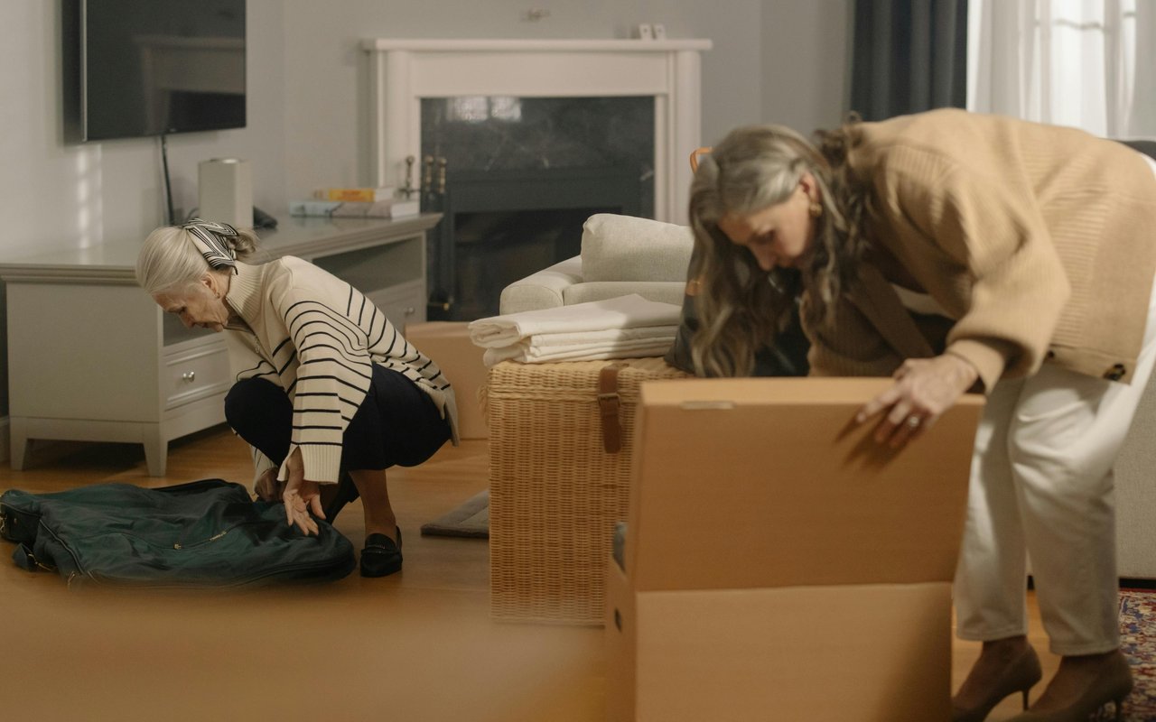 A 3-Step Decluttering Guide For Empty Nesters Looking To Downsize