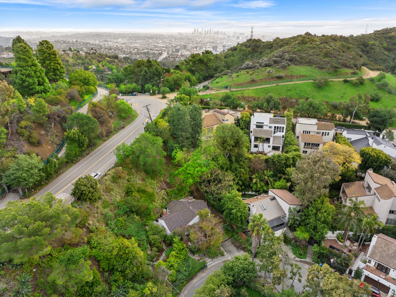 2666 La Cuesta Dr, Sunset Strip