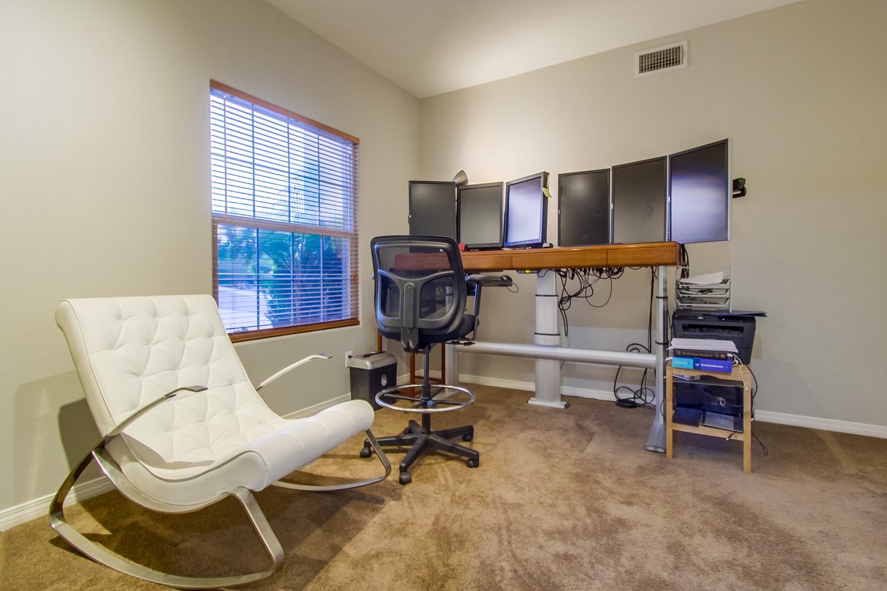 781 Vista Point Cir