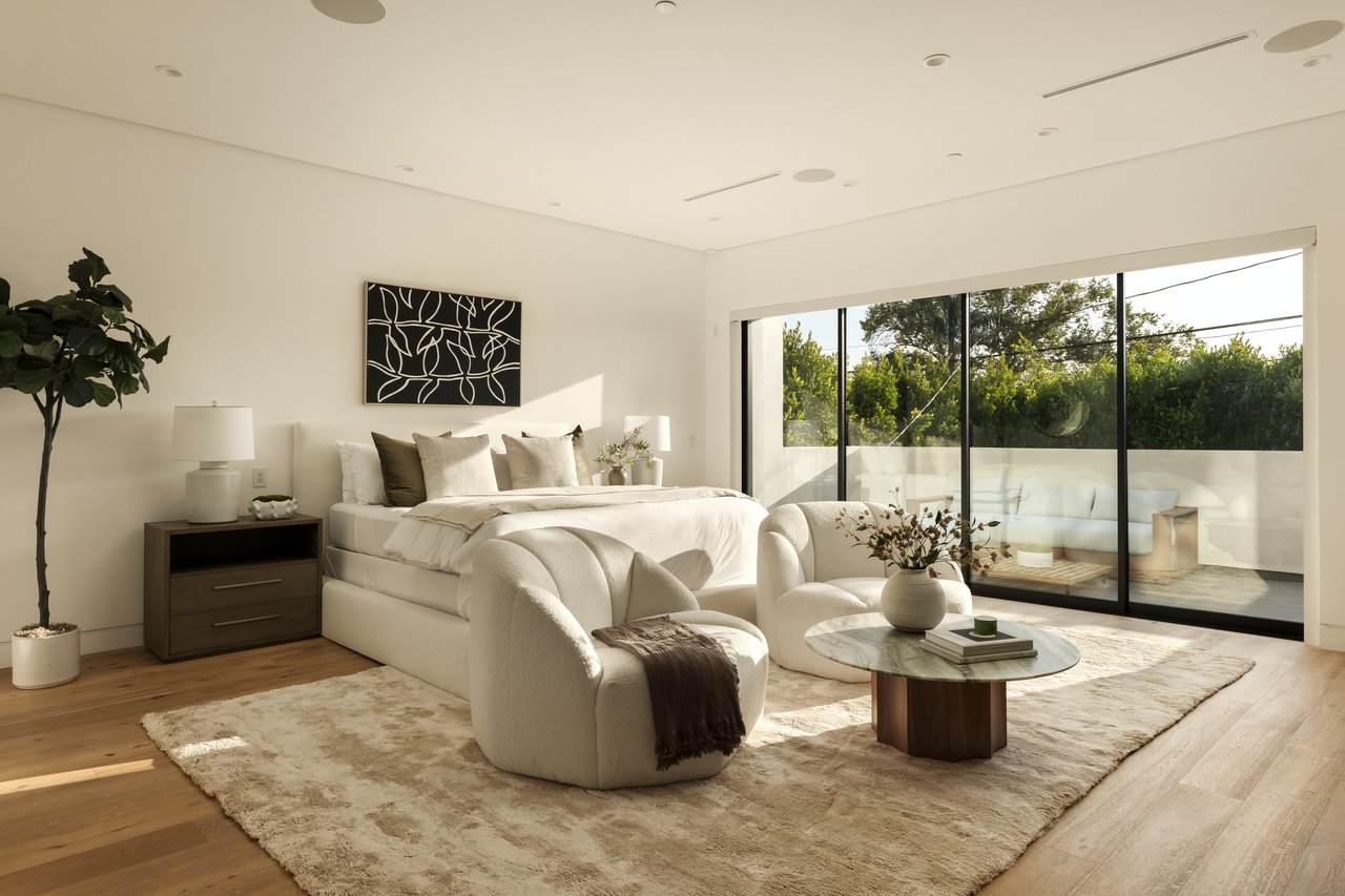 105 S Laurel Ave, beverly grove