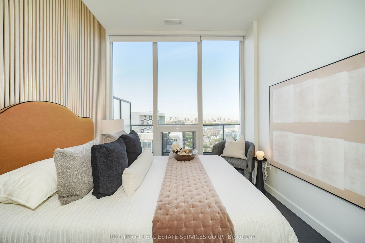 SEASONS CONDOS PENTHOUSE 