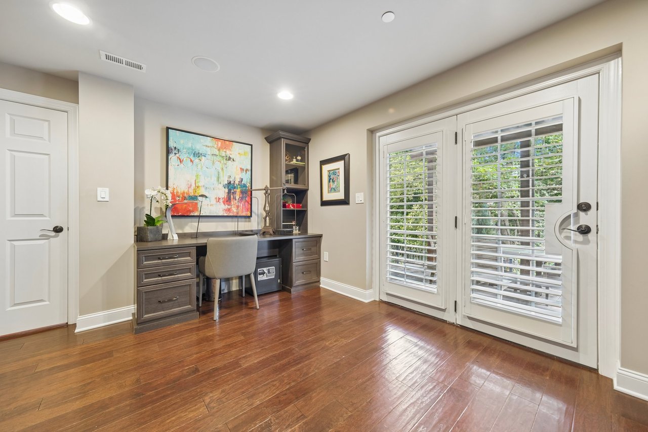 39 Woodstone Circle, Millburn, NJ 07078