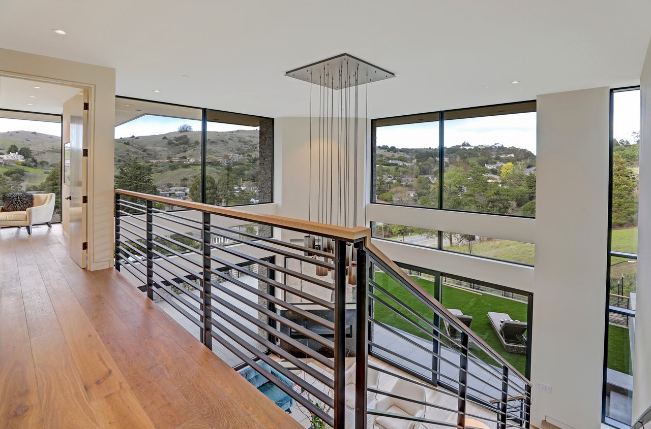 Modern Luxury - Completed in 2020