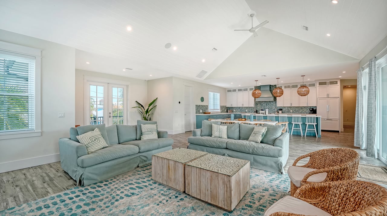 2175 Avenue A, Bradenton Beach, Florida