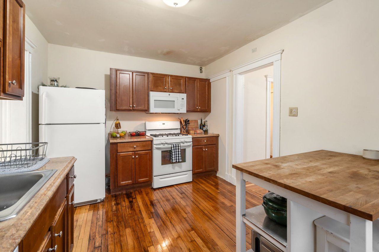 12 Ashland St