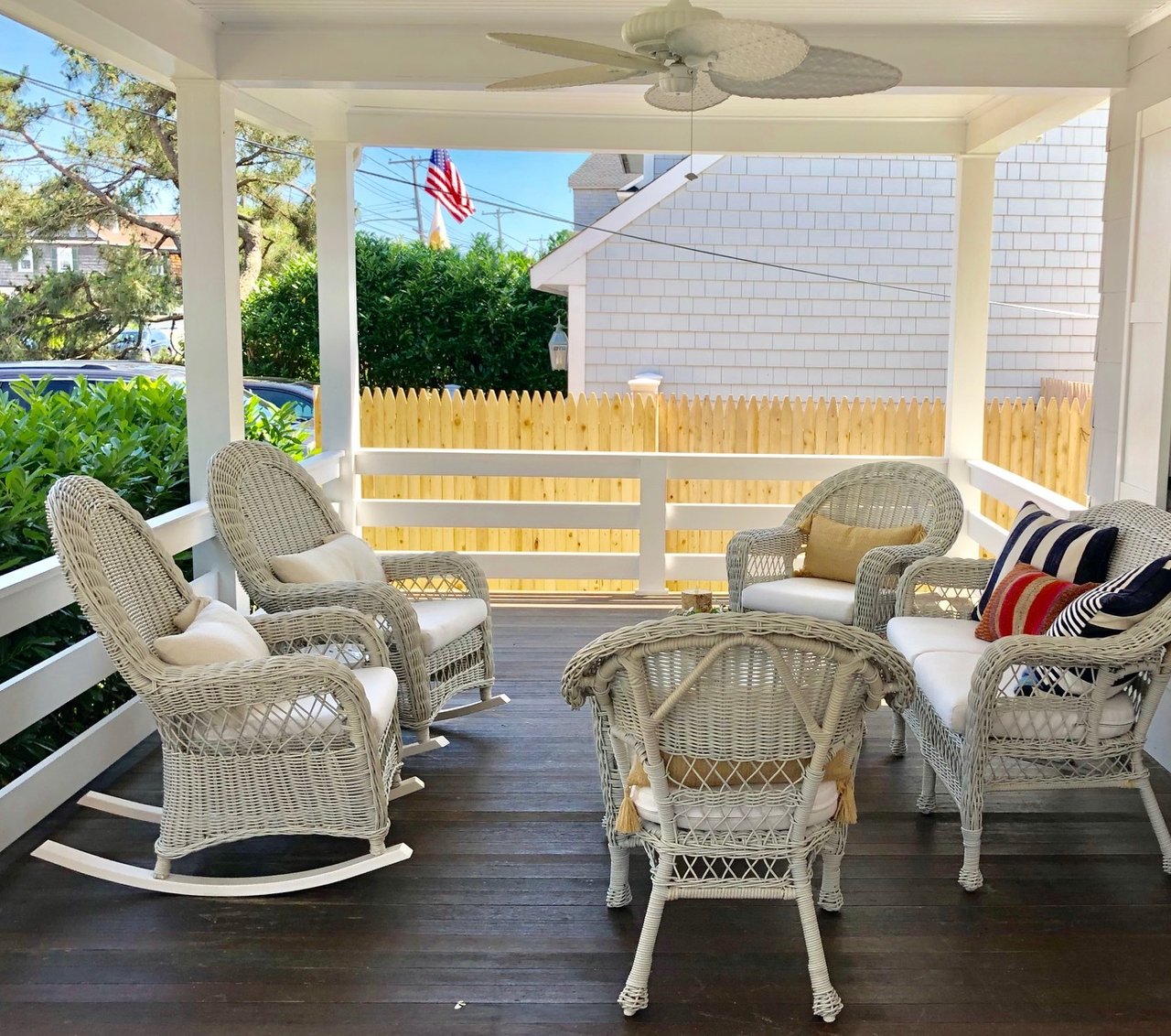 #344 Classic Bay Header