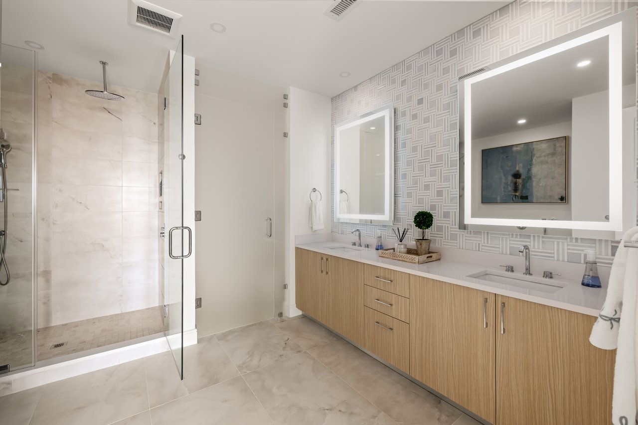 2425 Peachtree Road NE Unit 1406