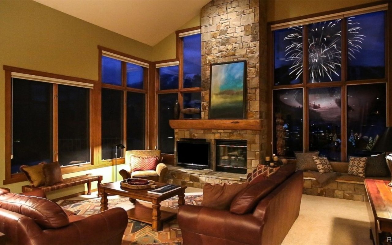1770 River Queen Ln