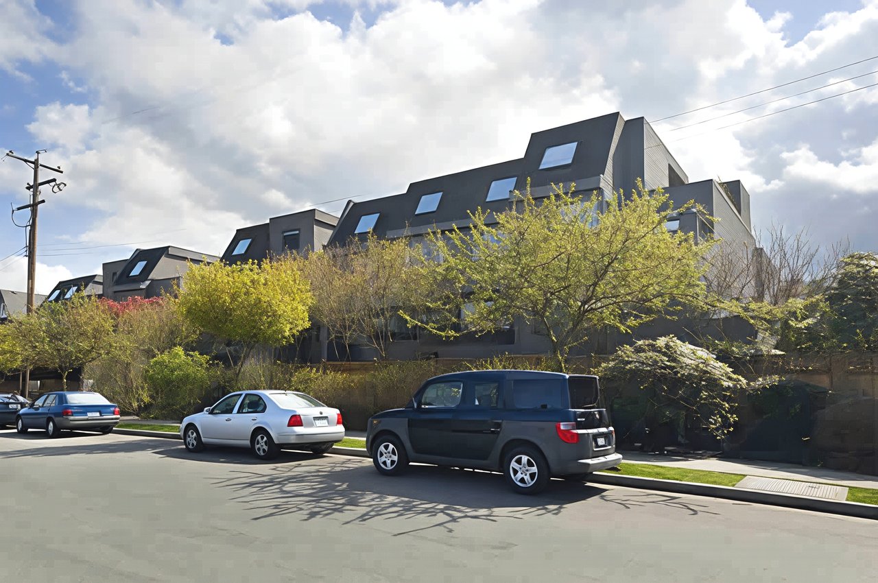1990 W 6th Ave, #202