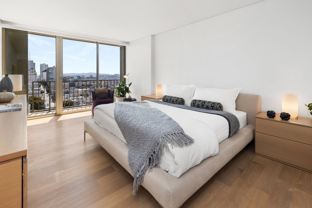 Contemporary Design and Iconic Views at The Summit