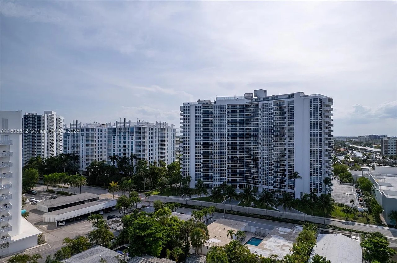 2841 N Ocean Blvd Apt 1105