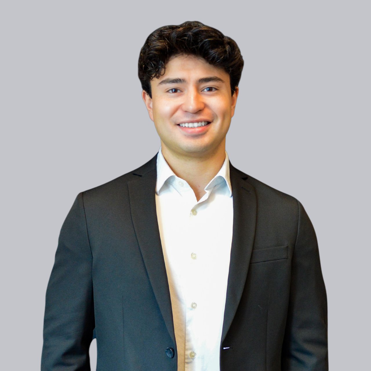 Carlos Gonzalez Frisco, TX Real Estate Agent Headshot