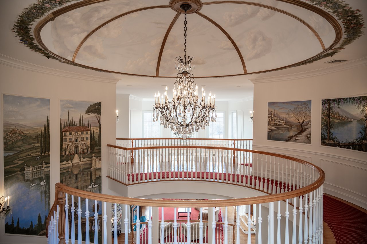 The Springhouse Estate at Pierson Lakes