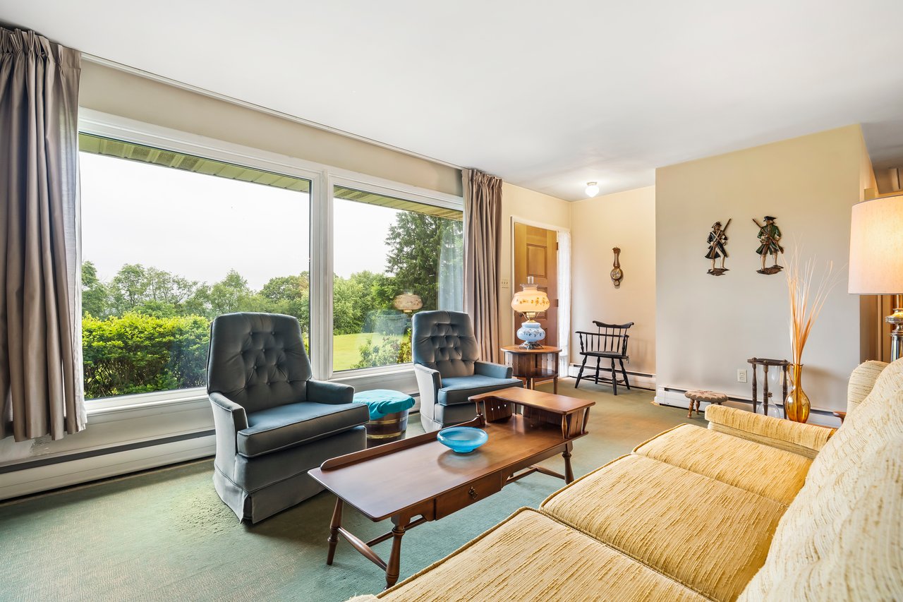 2186 Polk Valley Road