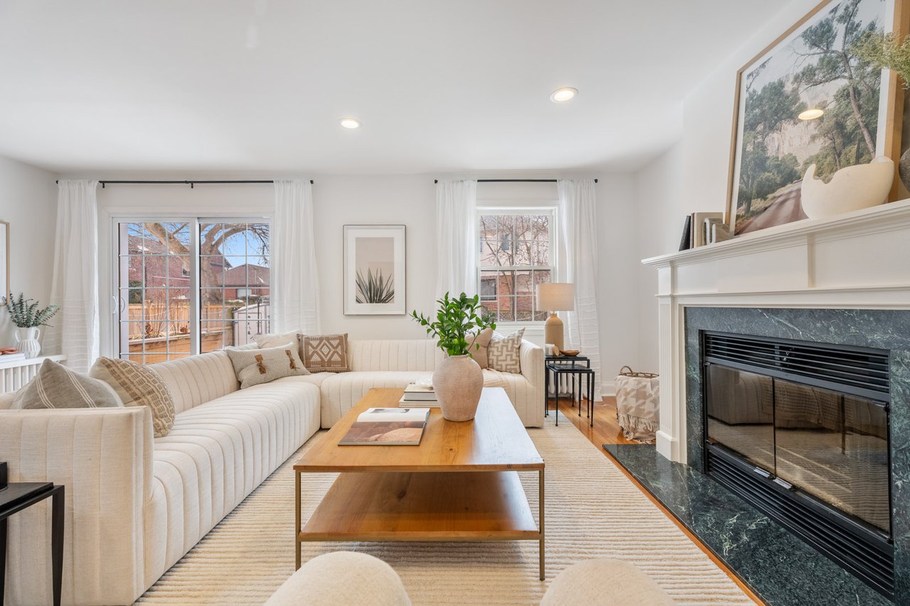 42 HUNT CLUB DRIVE
