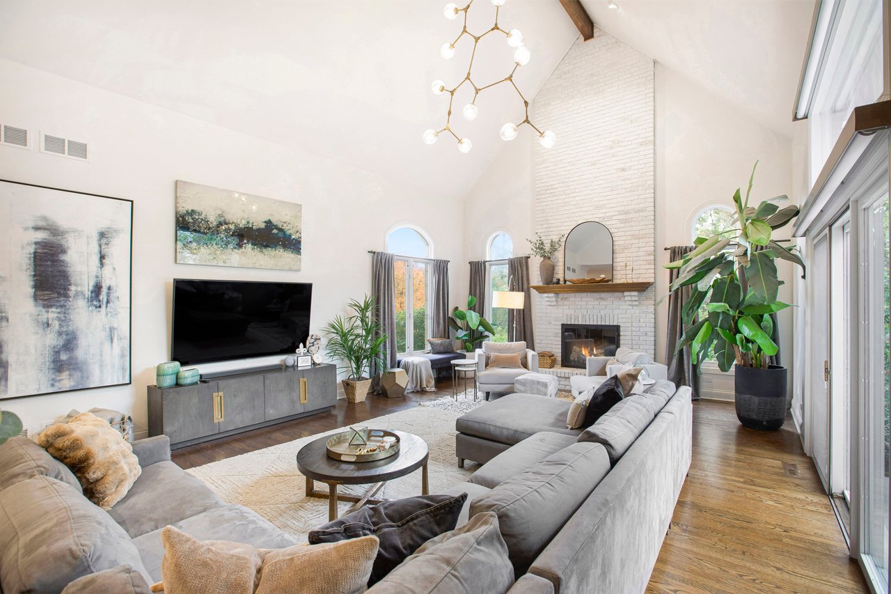 510 Broadsmoore Drive