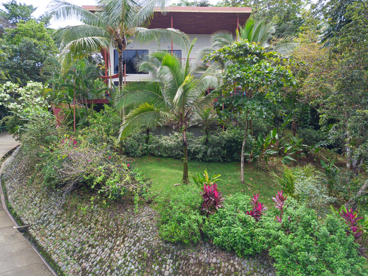 Casa Serenidad, Nature Lover's dream house