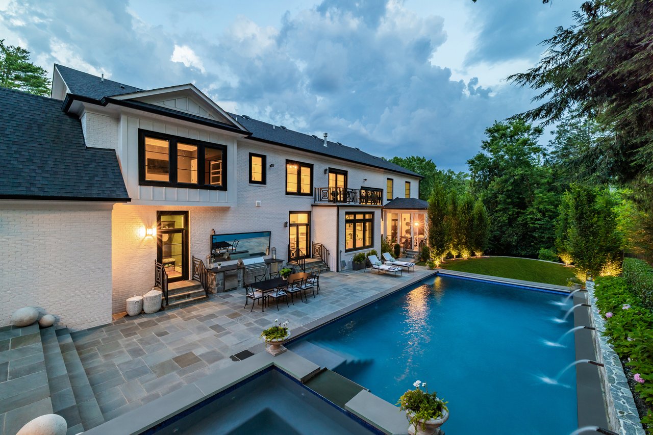 McLean, VA