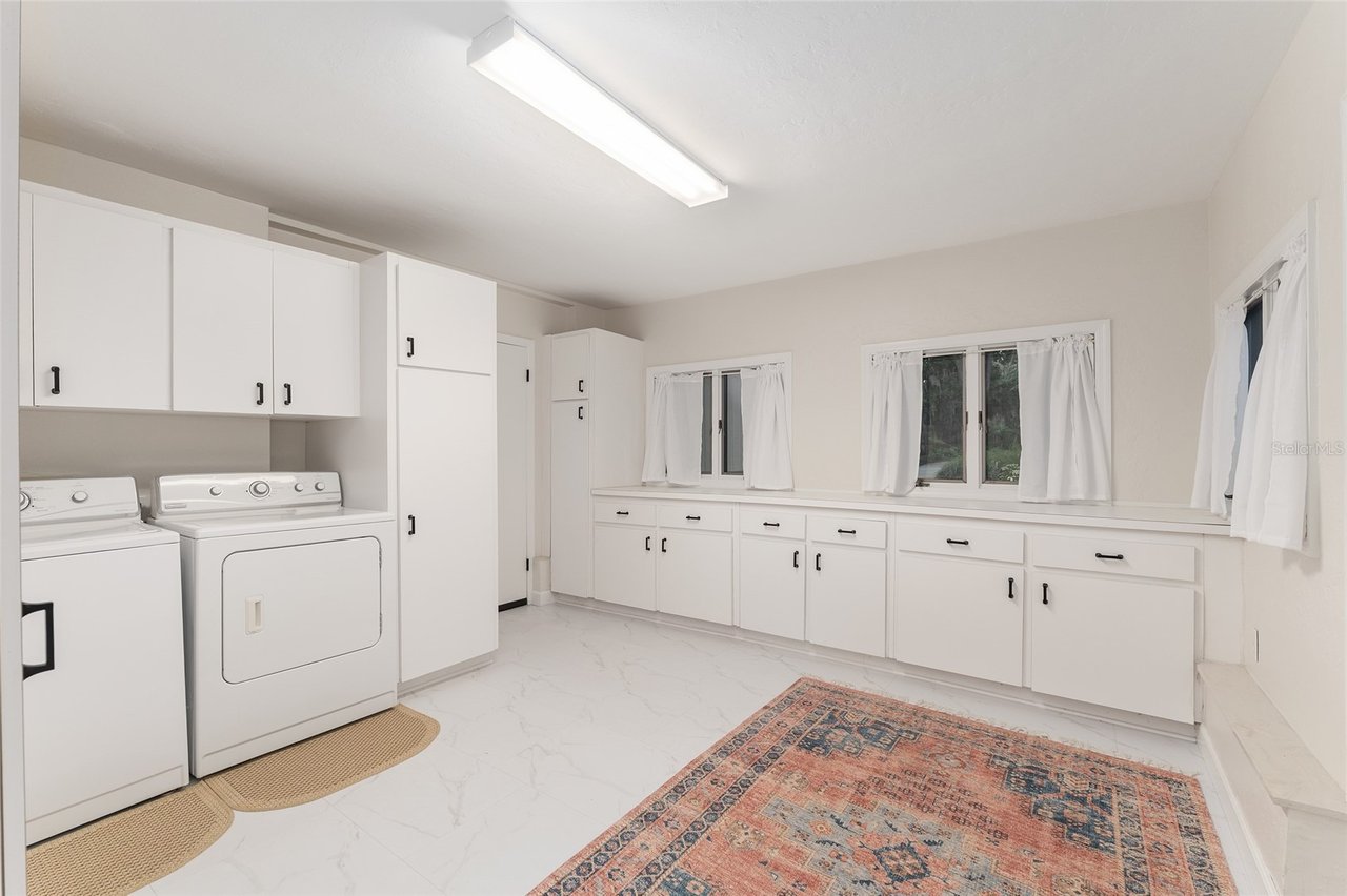 10745 SE Sunset Harbor Rd