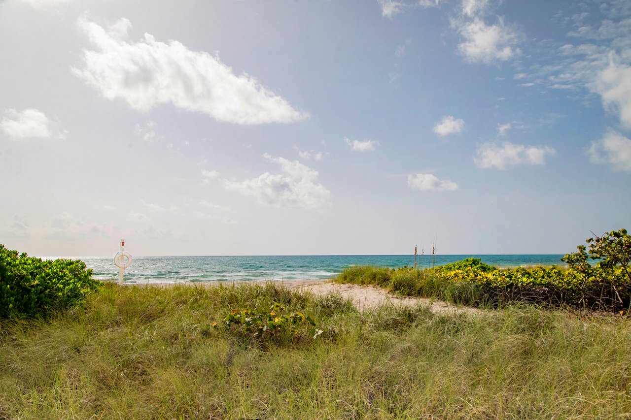 Surf Row Residences