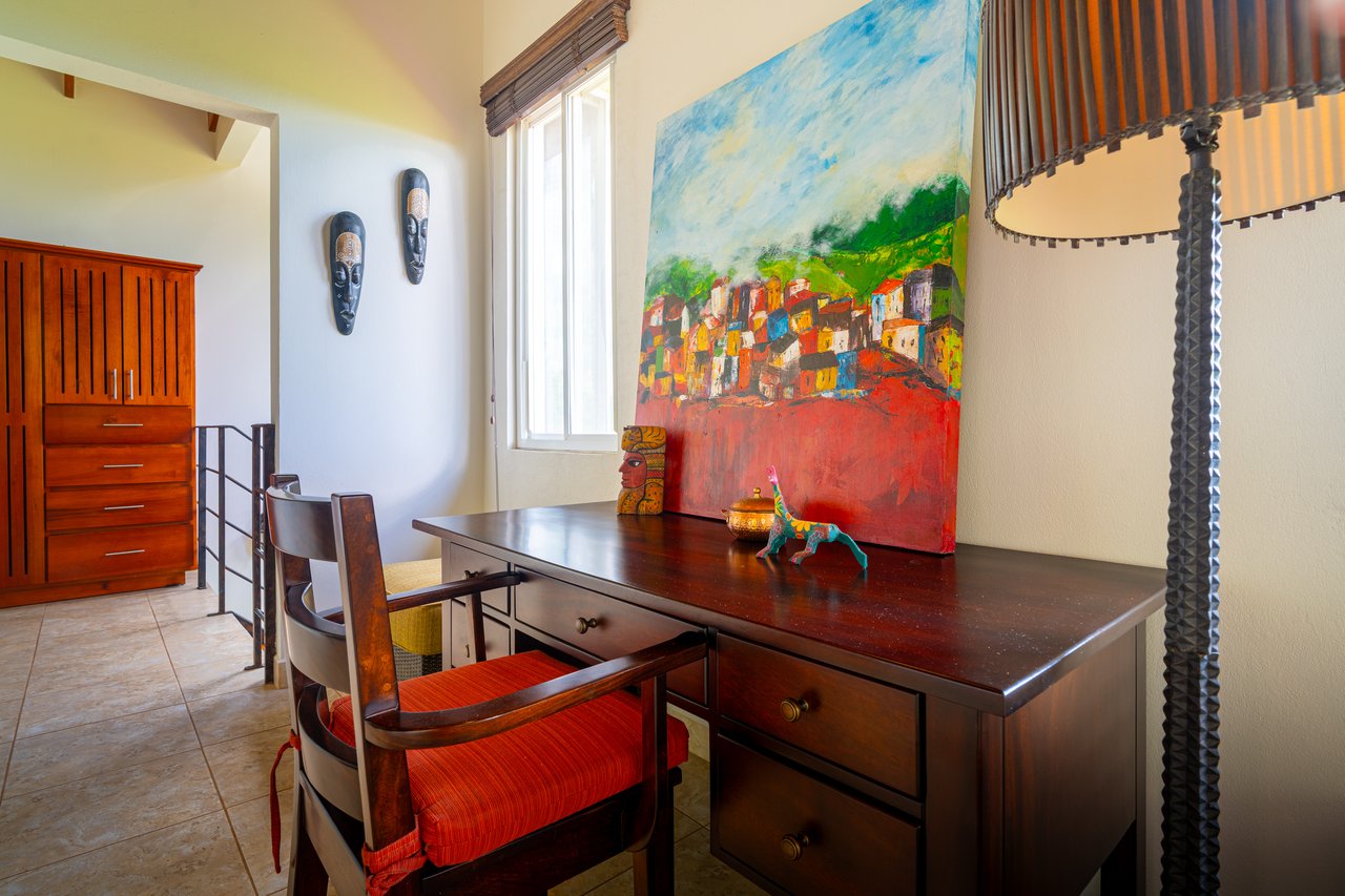 Casa de Orquideas - Mountains, Ocean and Jungle with Privacy In Gated Community, Ojochal