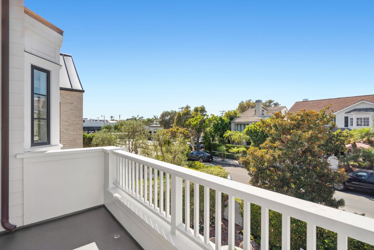 416 Orchid Avenue