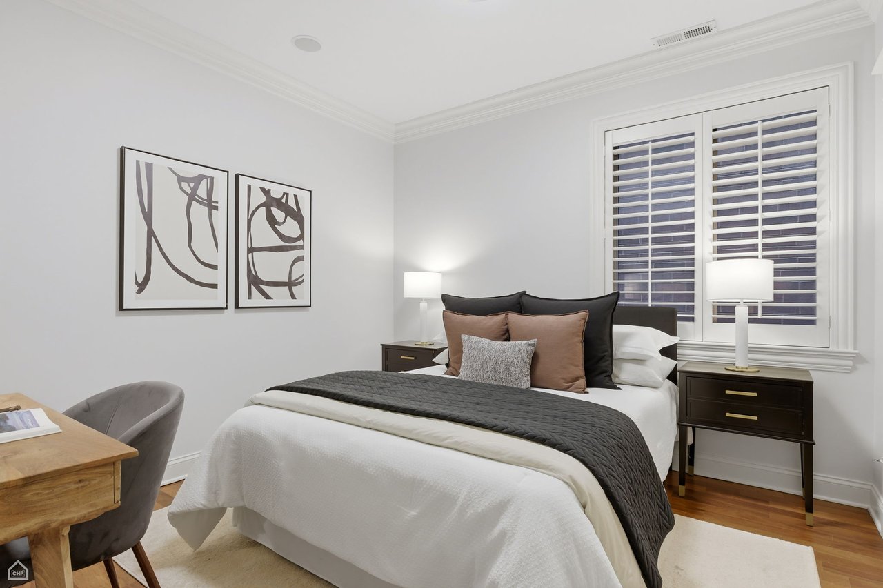 1047 W Monroe Street Unit 3