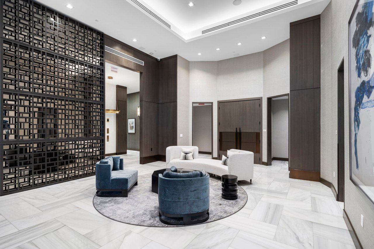 4100 Island Blvd # 1 Unit: PH-1