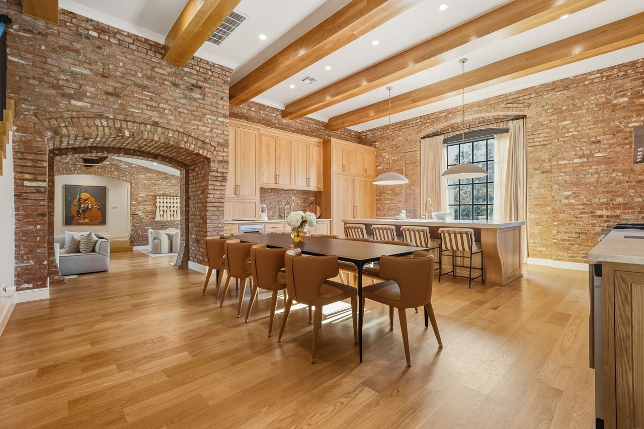 The Agency Oklahoma Listing of the Week - Legacy Masonry Home in Carlton Landing - Wyatt Poindexter - The Agency Oklahoma 