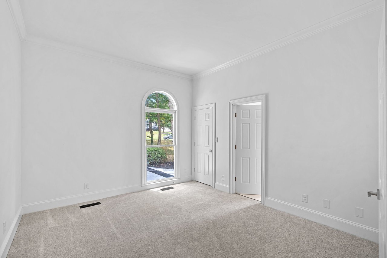 21404 Blakely Shores Drive