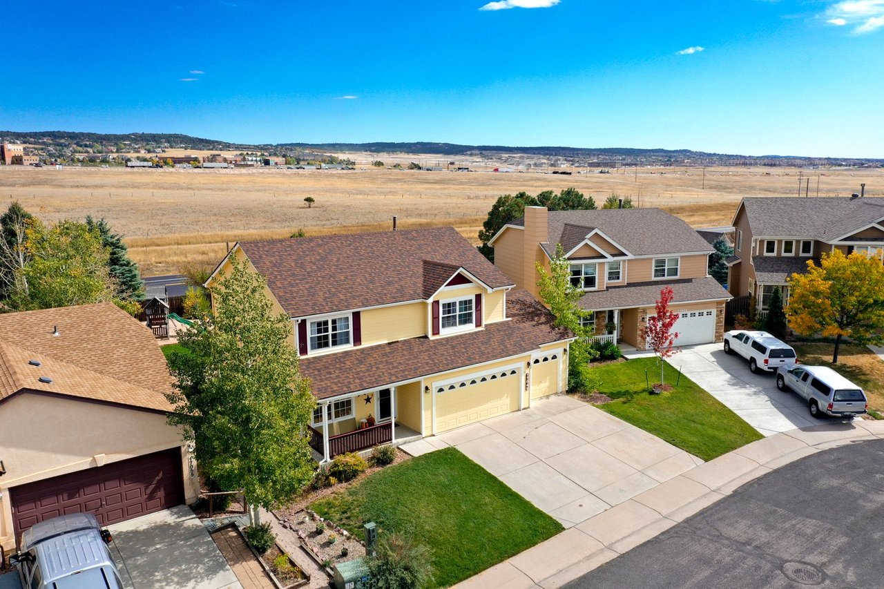 17045 Mountain Lake Drive