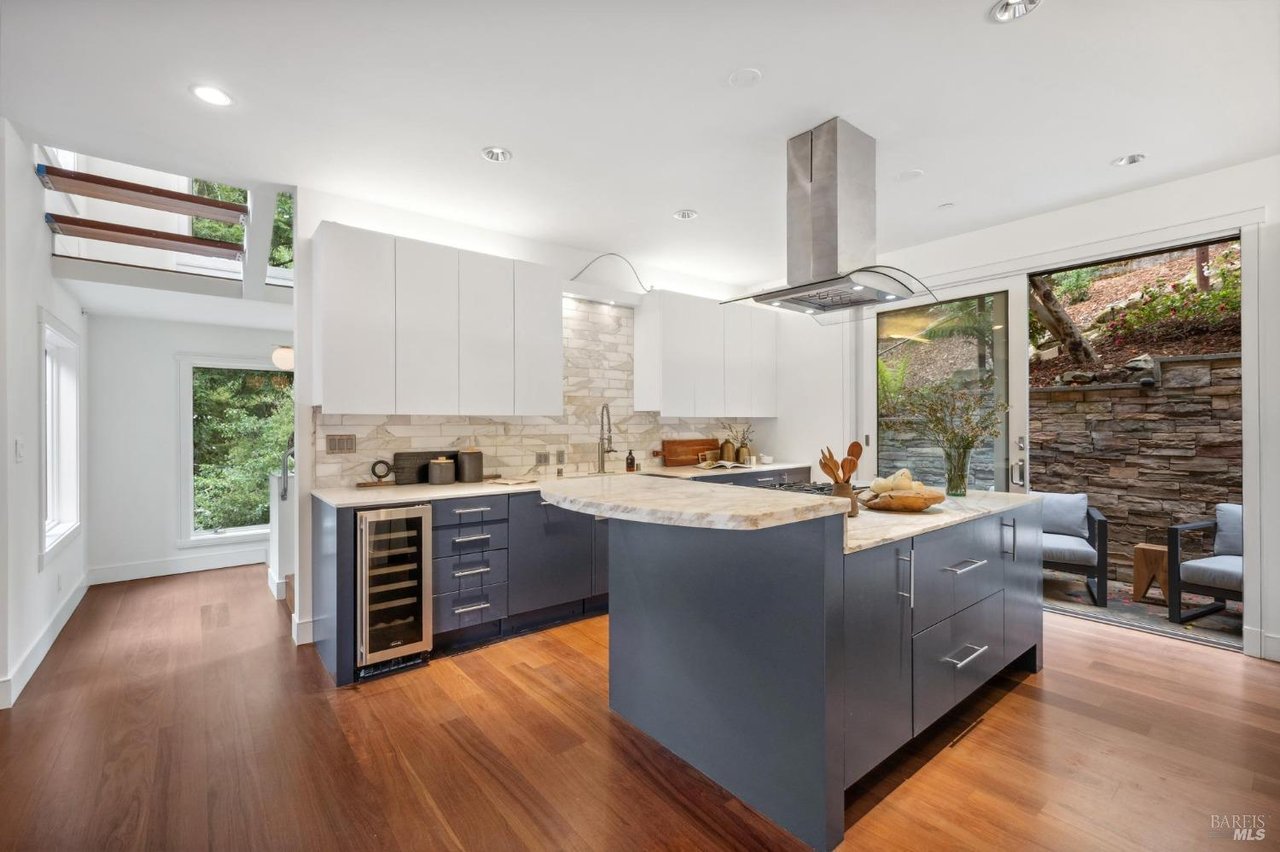 Stylish Mill Valley