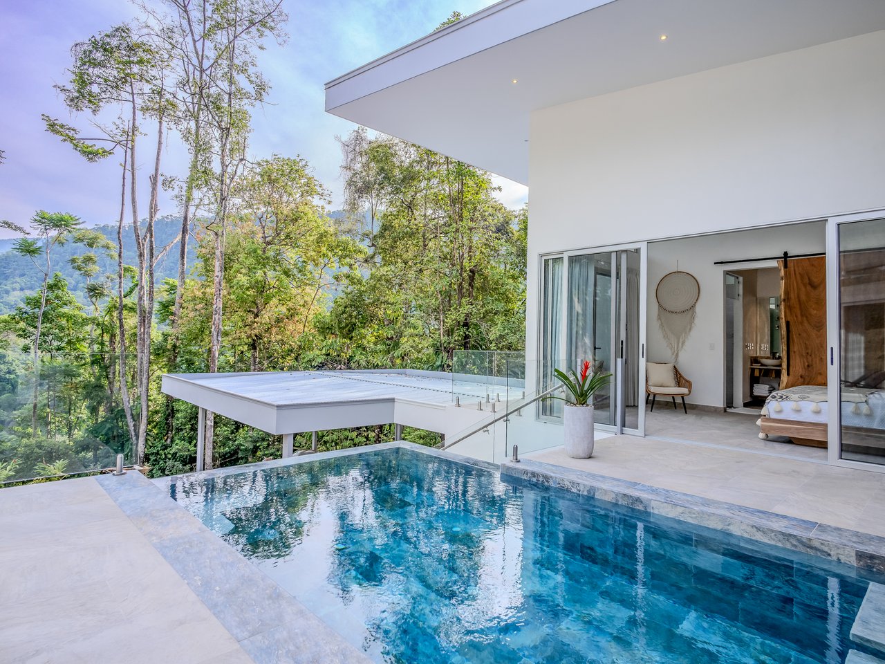 An Exclusive, Sunny Ridge-Top 4-Bed Designer House With Unforgettable Mountain & Jungle Views