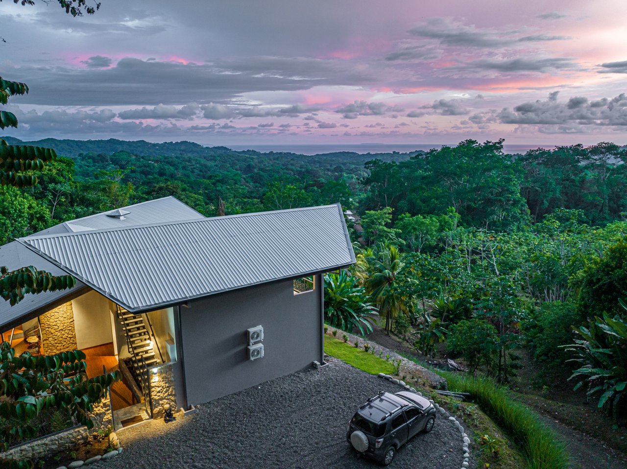 Beautiful Ocean View Casa Espiritu de la Jungla in Ojochal.  Accepting Bitcoin!
