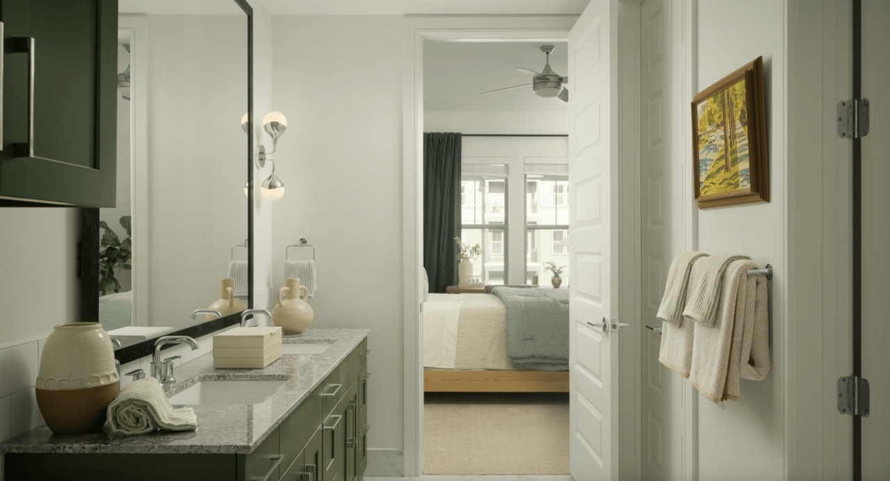 Up to 10 Weeks Free, $1,000 Gift Card and More!