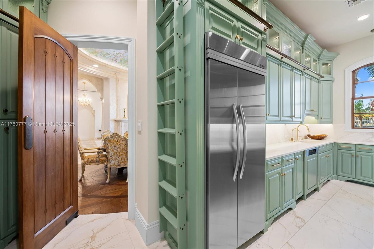 2509 Aqua Vista Blvd