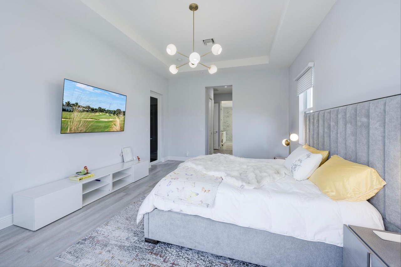 12484 Nautilus Circle 