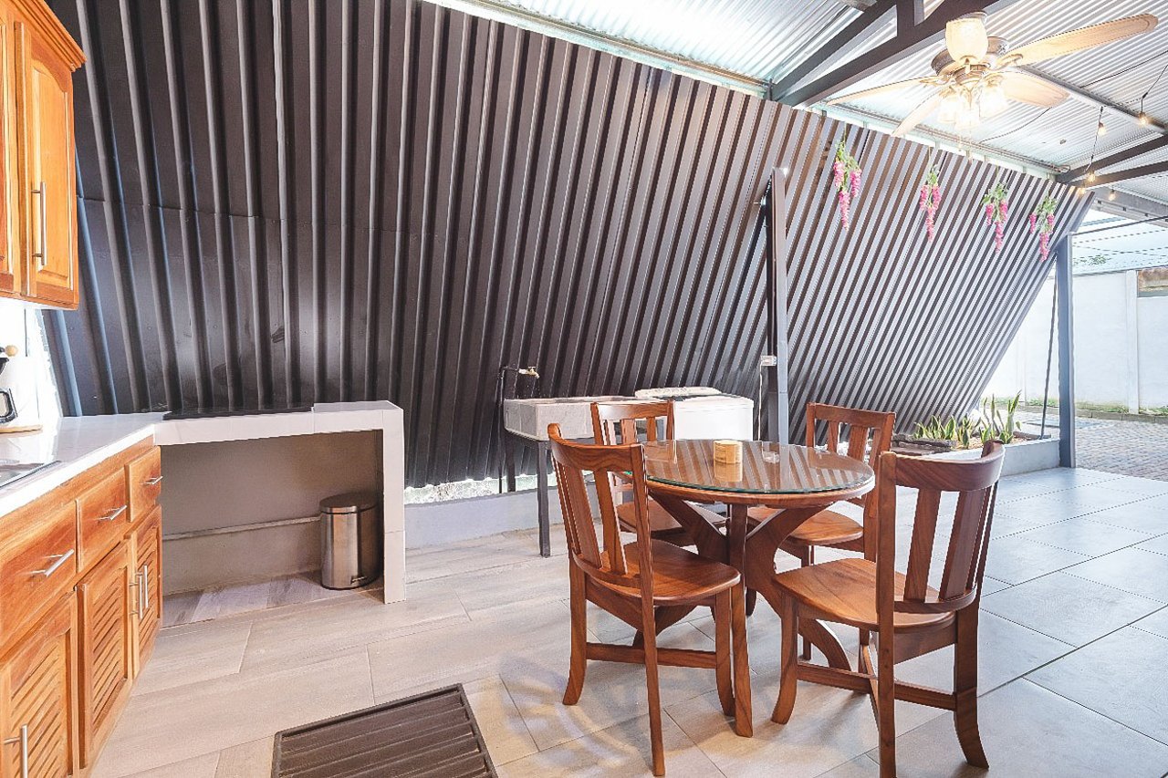 Resort-Hotel for Sale in Uvita – 12 Two-Bedroom Apartments & Pool