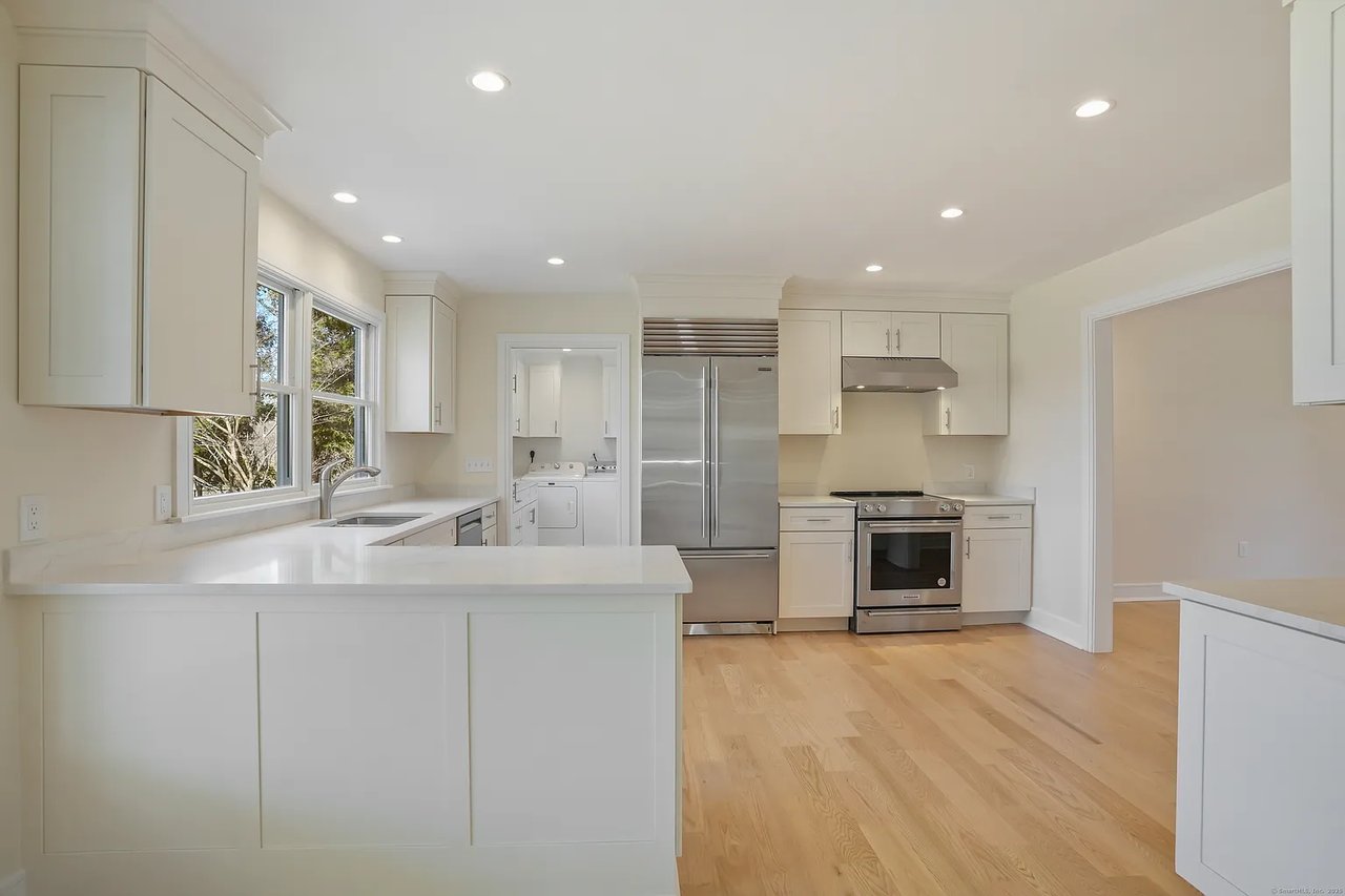 160 Old Hawleyville Rd