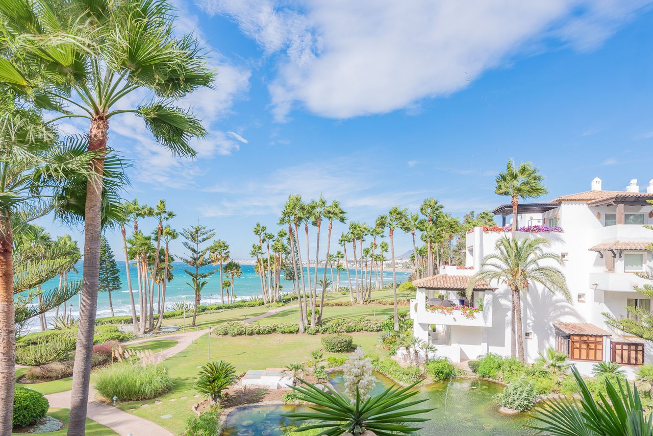 Private Residence at Marina de Puente Romano – Marbella, Spain