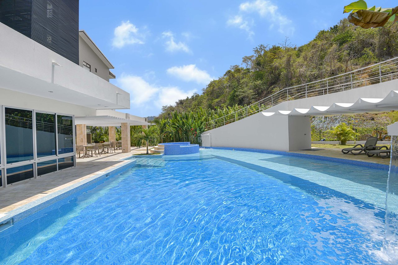 Ocean View Condos for Sale in Faro Escondido 2, Central Pacific 