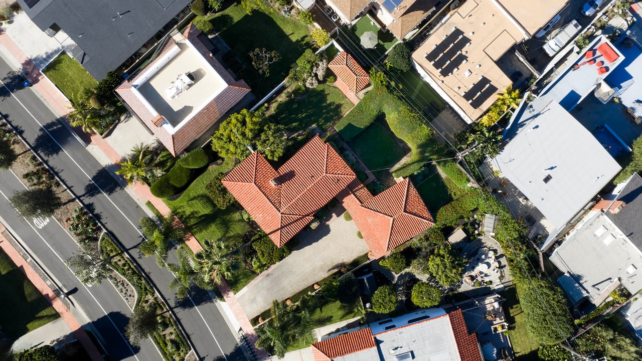 212 W Avenida Valencia