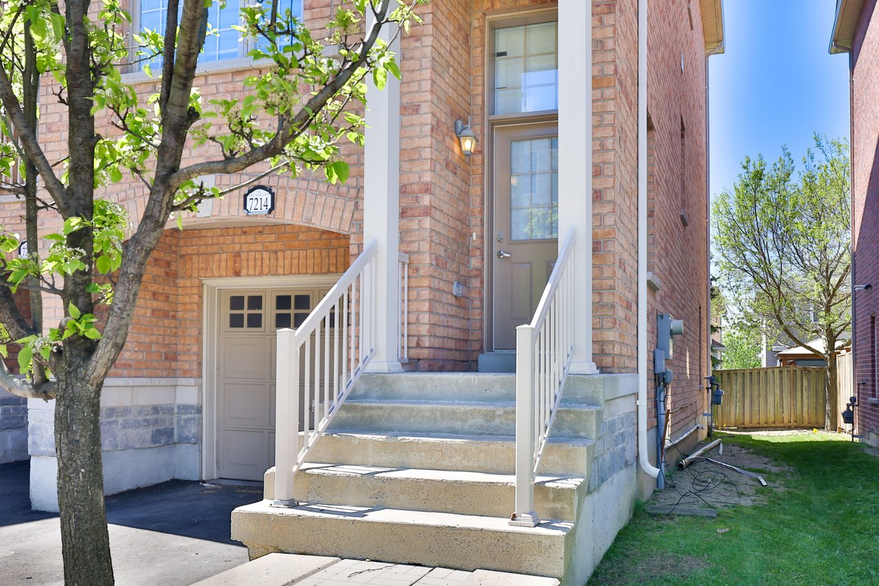 7214 Triumph Lane, Mississauga